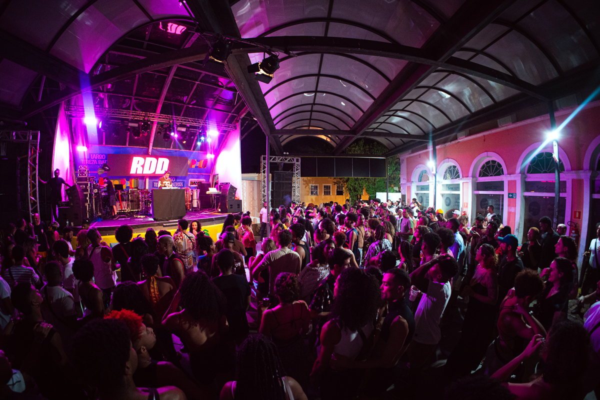 Baile Afropink com Yan Cloud, Gibi e ODILLON encerra temporada