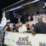 Noug agita o Furgão Elétrico no Carnaval de Salvador