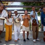 Grupo Botequim e Marina Íris fazem roda de samba em Salvador