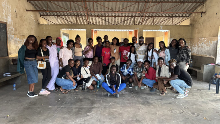 ‘Inkumbú’ promove troca formativa com jovens de teatro em Maputo