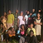 Estudantes de teatro transformam vivências em cena