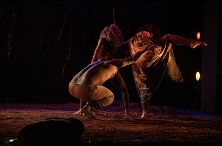 ‘Trilogia Vida’ ocupa espaços públicos de Salvador até abril