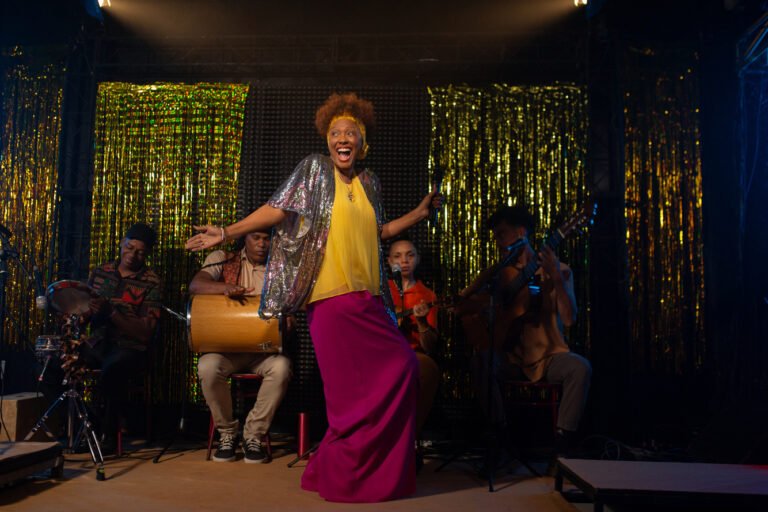 Isabel Fillardis integra elenco do filme baiano “Star Vídeo” 