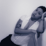 Clara Ribeiro amplia pesquisa sonora em nova mixtape