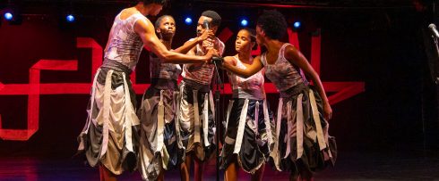 Áttomos Cia de Dança celebra 25 anos em Salvador