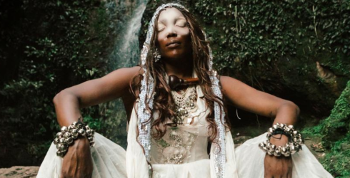 Obará: Majur celebra a música baiana em show no Pelourinho