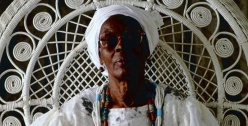 Mãe Hilda Jitolu será homenageada em livro biográfico