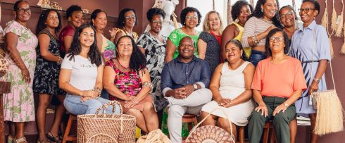Balaio da Bahia celebra Iemanjá com feira indígena e quilombola