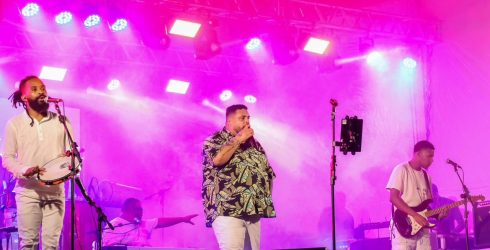 Samba celebra o encerramento do RAF em Cachoeira e São Félix