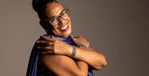 Noélia Marcell revisita Nelson Gonçalves em tributo no Xisto