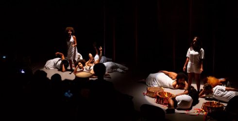 Maio Laranja: peça discute o abuso sexual infantil