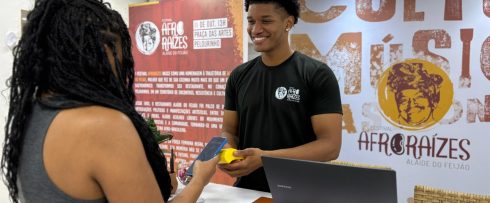 Festival AfroRaízes homenageia Alaíde do Feijão