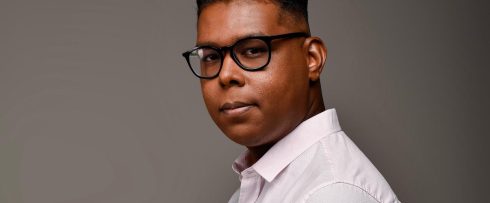 Baiano Deivide Sacramento lança “Arquétipo Lolita” no Paraná