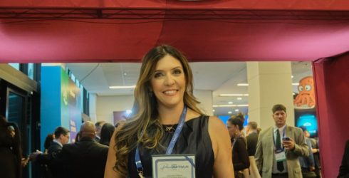 Melo e Isaac é premiado por ação contra assédio no Carnaval