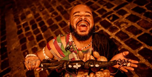 Nando Zâmbia lança ‘ELEGBAPHO’ na Casa do Benin