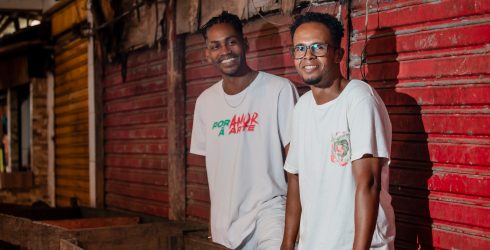 Exposição “Plantações de Autoestima” destaca arte e cultura negra