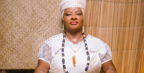 Barro Mulher segue em cartaz na Sala do Coro do TCA