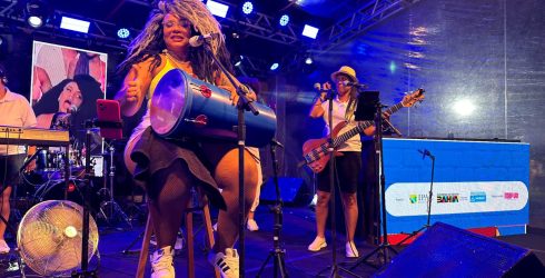 Projeto Samba da Independência anima Praça das Artes, no Pelourinho dia 02 de julho 