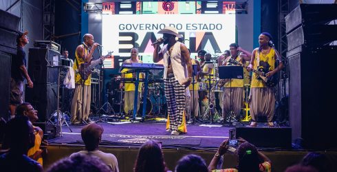 Projeto Motumbaxé 40 realizou apresentação em comemoração aos 40 anos do axé, ontem, 3, no Pelourinho