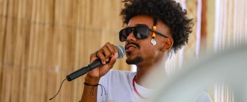 Escritor baiano lança livro e projeto Afropoetizando em Maputo